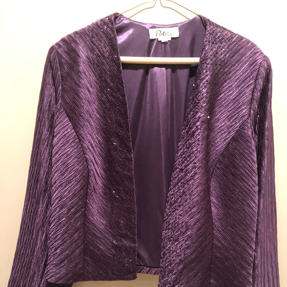 Women’s patra coat